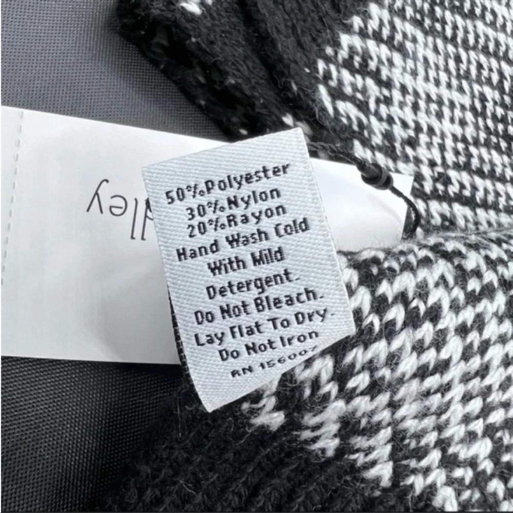 Vera Bradley Buffalo Plaid Scarf wrap